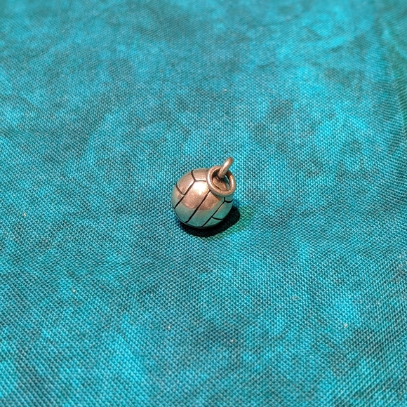 James Avery Volleyball charm - Picture 5 of 7